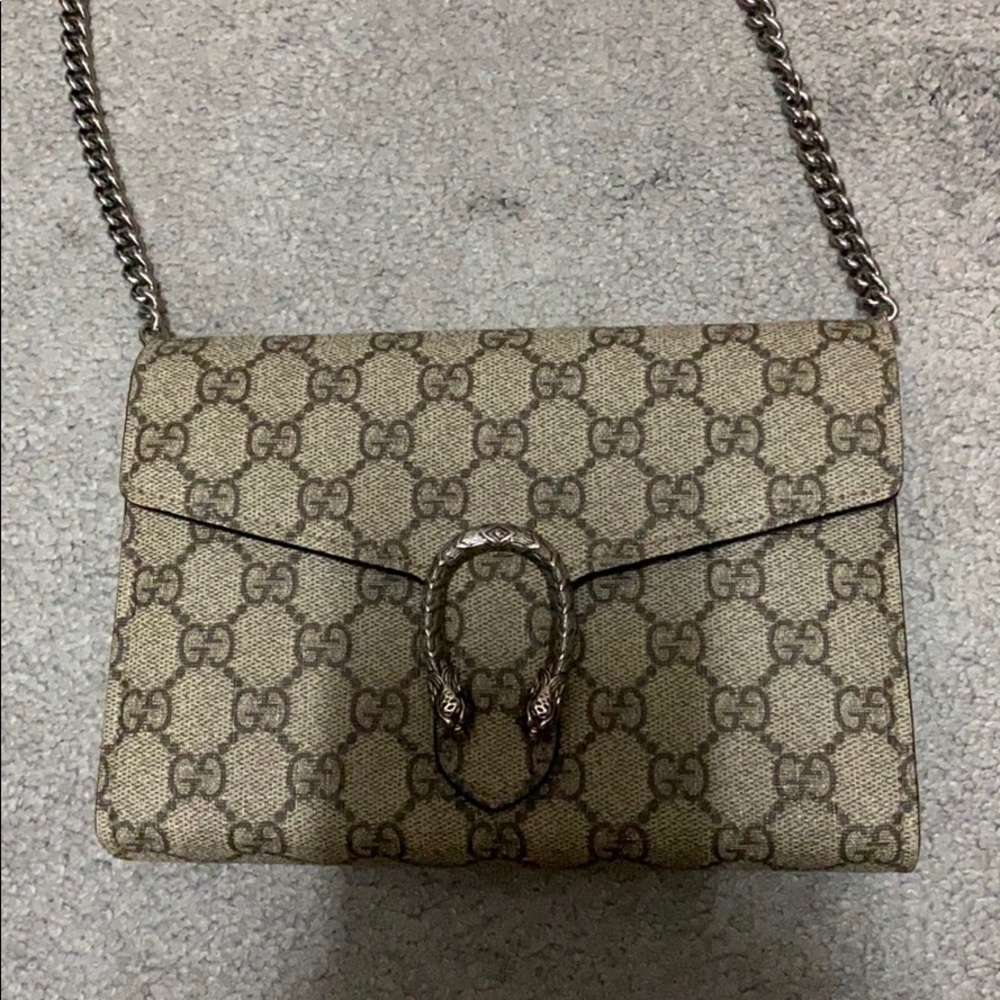 Gucci chain wallet